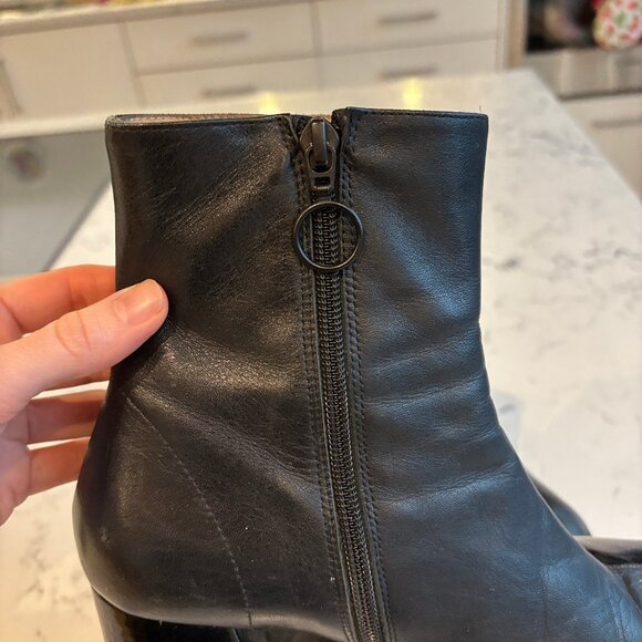 Vintage John Fluvog Sixties Mod Split Leather Ankle Boots - Picture 6 of 13